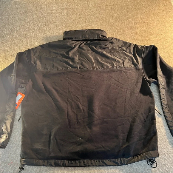 Bass Men's Black Performance Jacket - Picture 6 of 7